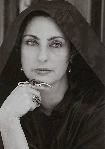 Donna Darkwolf my beautiful witch